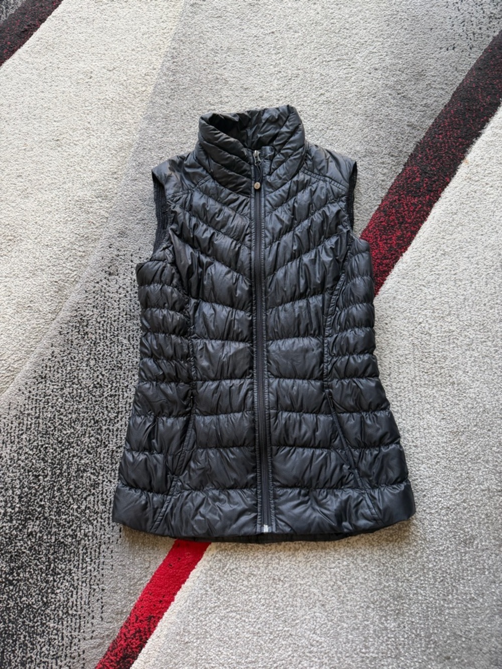 Athleta Black Goose Down Puffer Vest